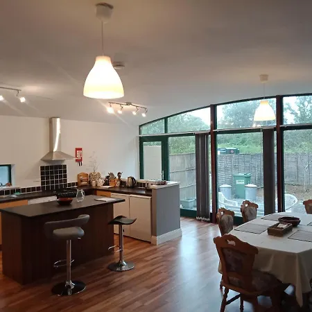 Fully Self Contained 2 Storey Guest In Grianan Country House 아파트